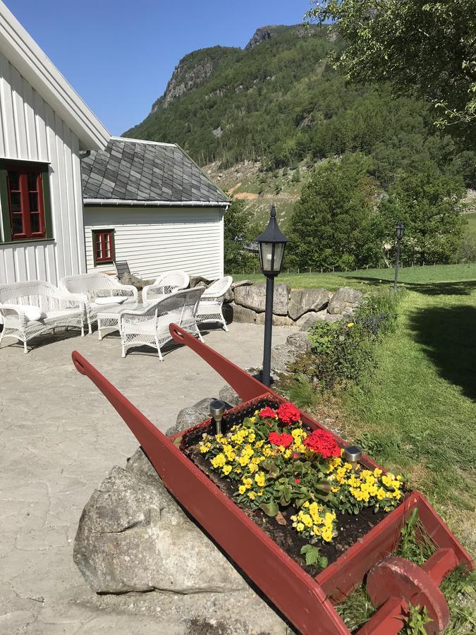 Hoiland Gard Gardshotellet Hjelmeland Exterior foto